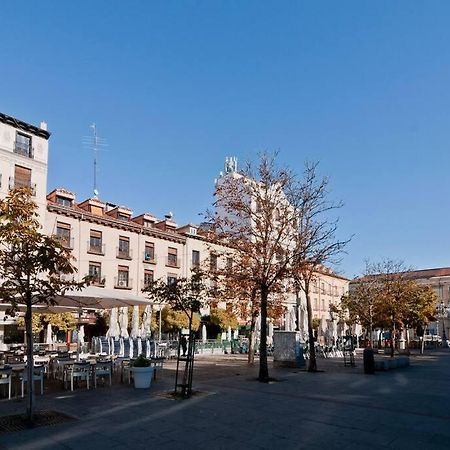 Plaza Santa Ana Ec Leilighet Madrid Eksteriør bilde